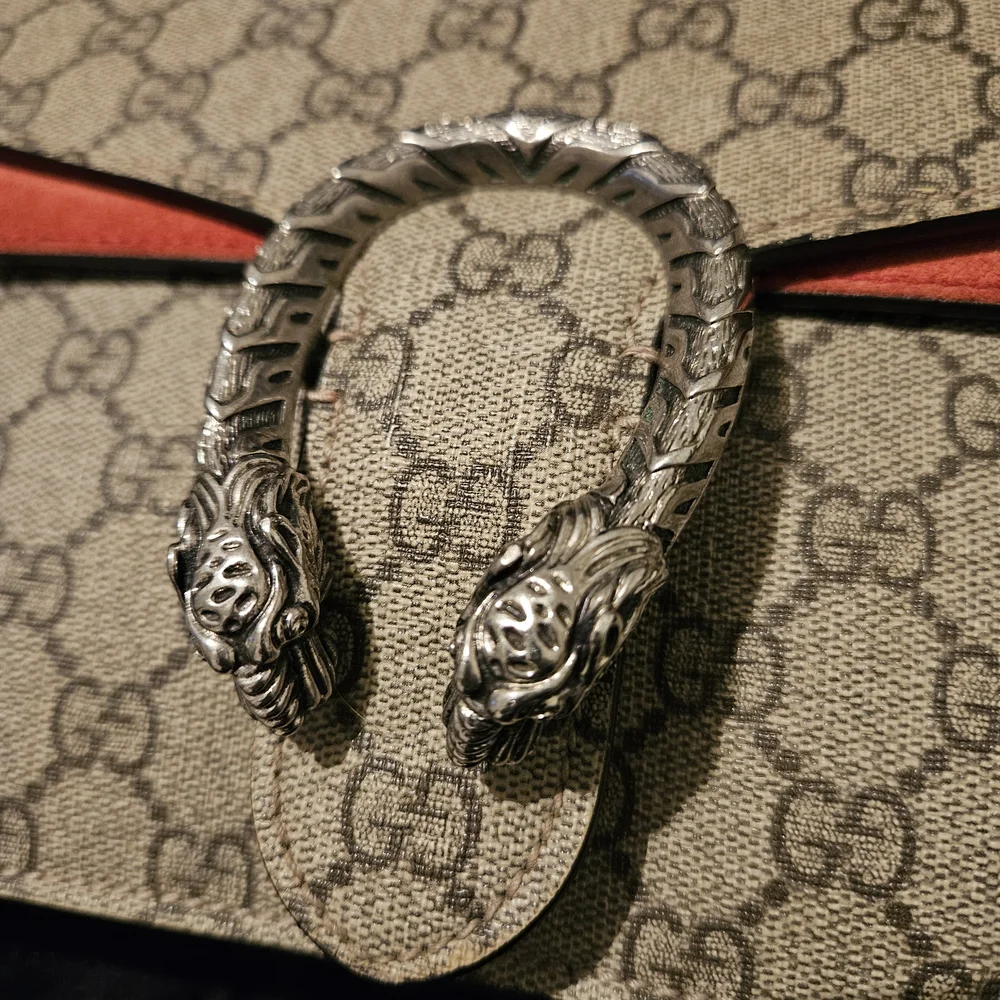Gucci GG Supreme Monogram Small Dionysus Shoulder Bag - Picture 8 of 10
